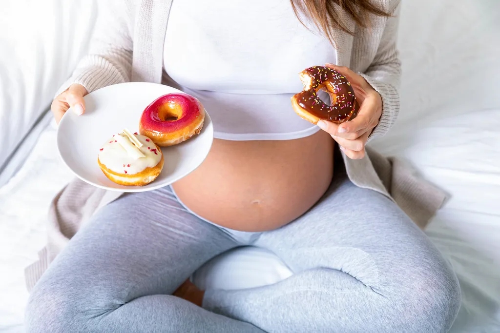 Quan niệm đúng, sai về chế độ ăn uống khi mang thai